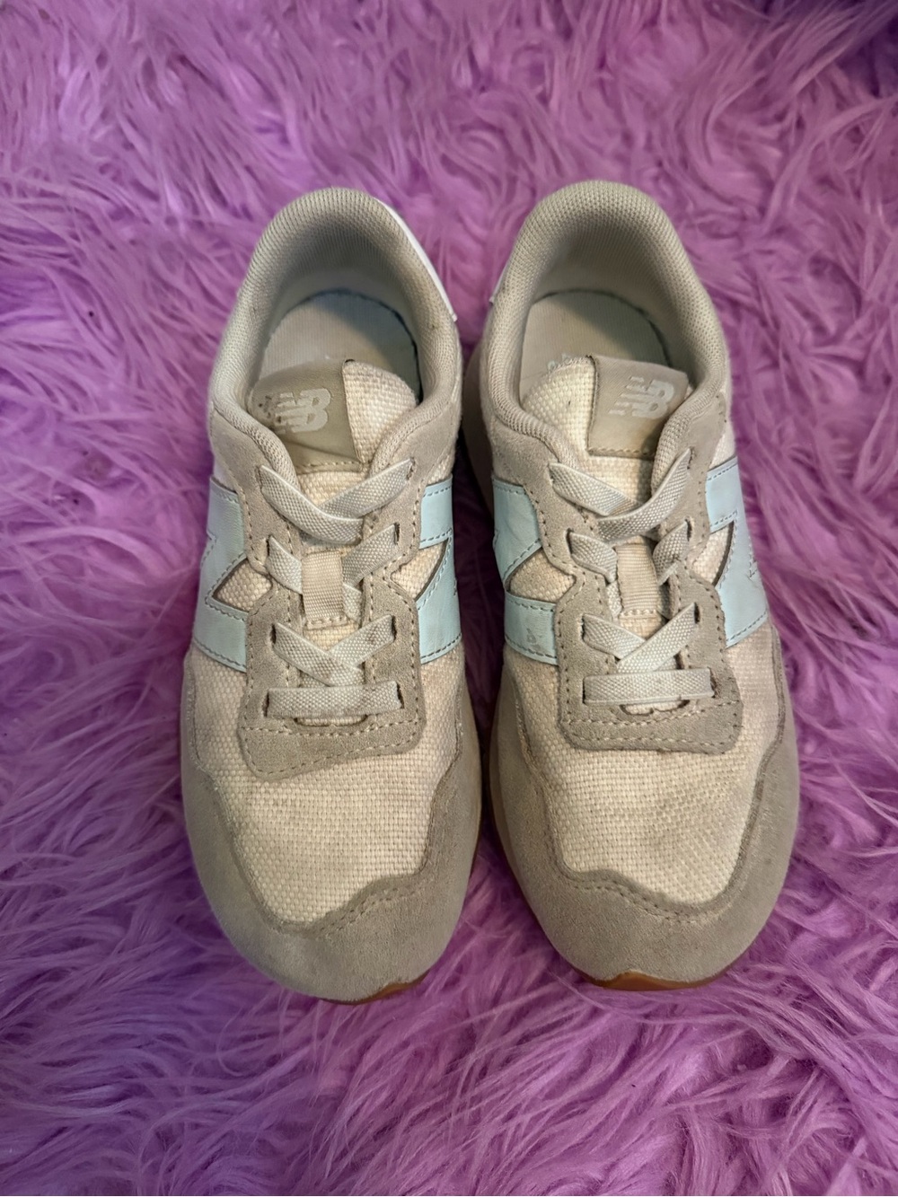 New Balance Kids Beige and Light Blue Casual Sneakers